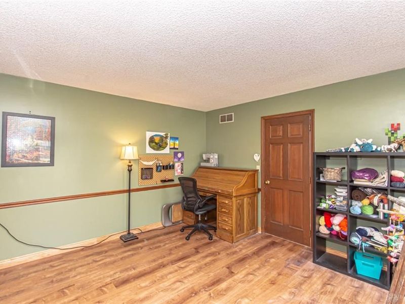 509 Tara Oaks Drive, Middletown, OH 45042 Photo 19