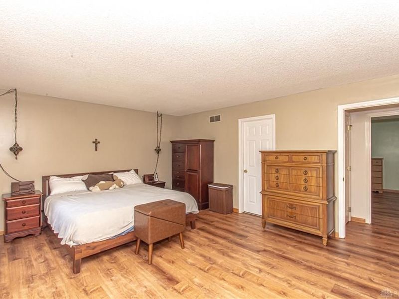 509 Tara Oaks Drive, Middletown, OH 45042 Photo 25