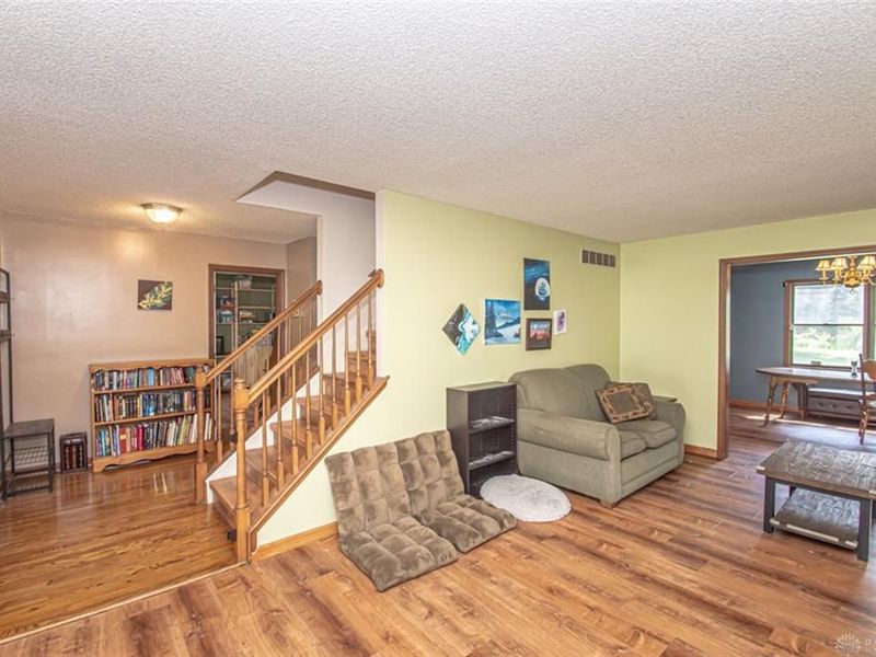 509 Tara Oaks Drive, Middletown, OH 45042 Photo 5