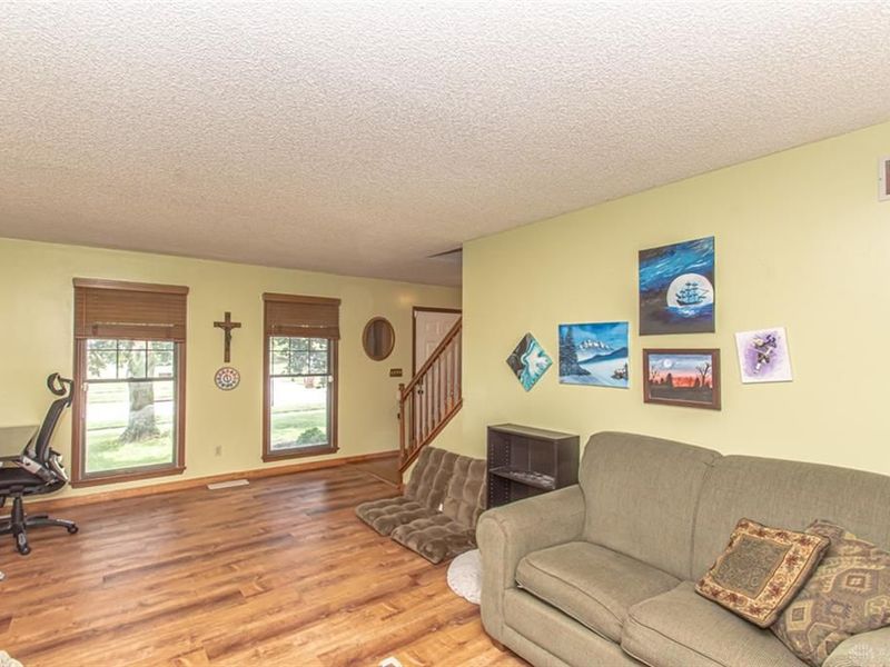 509 Tara Oaks Drive, Middletown, OH 45042 Photo 6