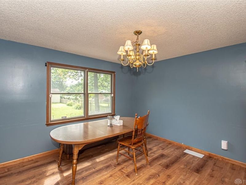 509 Tara Oaks Drive, Middletown, OH 45042 Photo 7