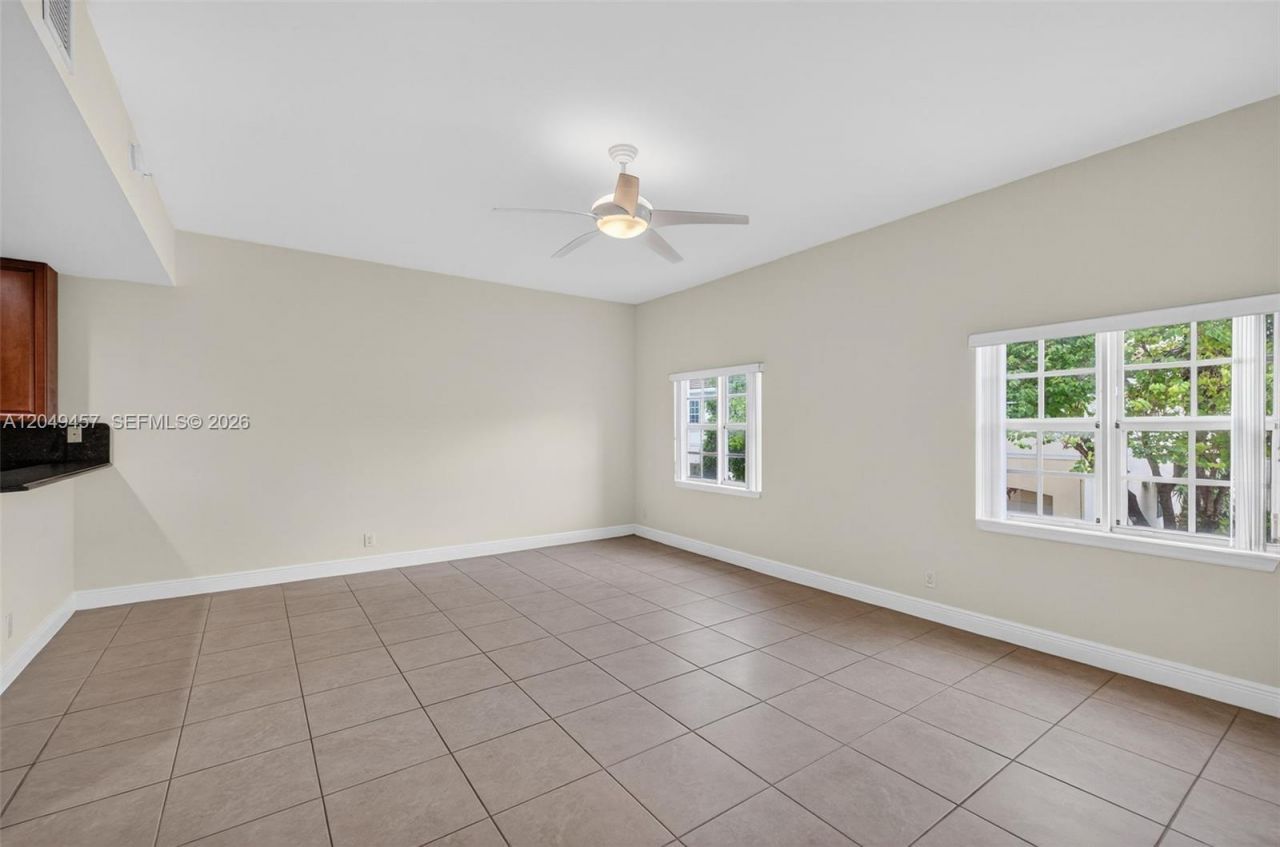 704 SW 1st Ave , Pompano Beach, FL 33060 Photo
