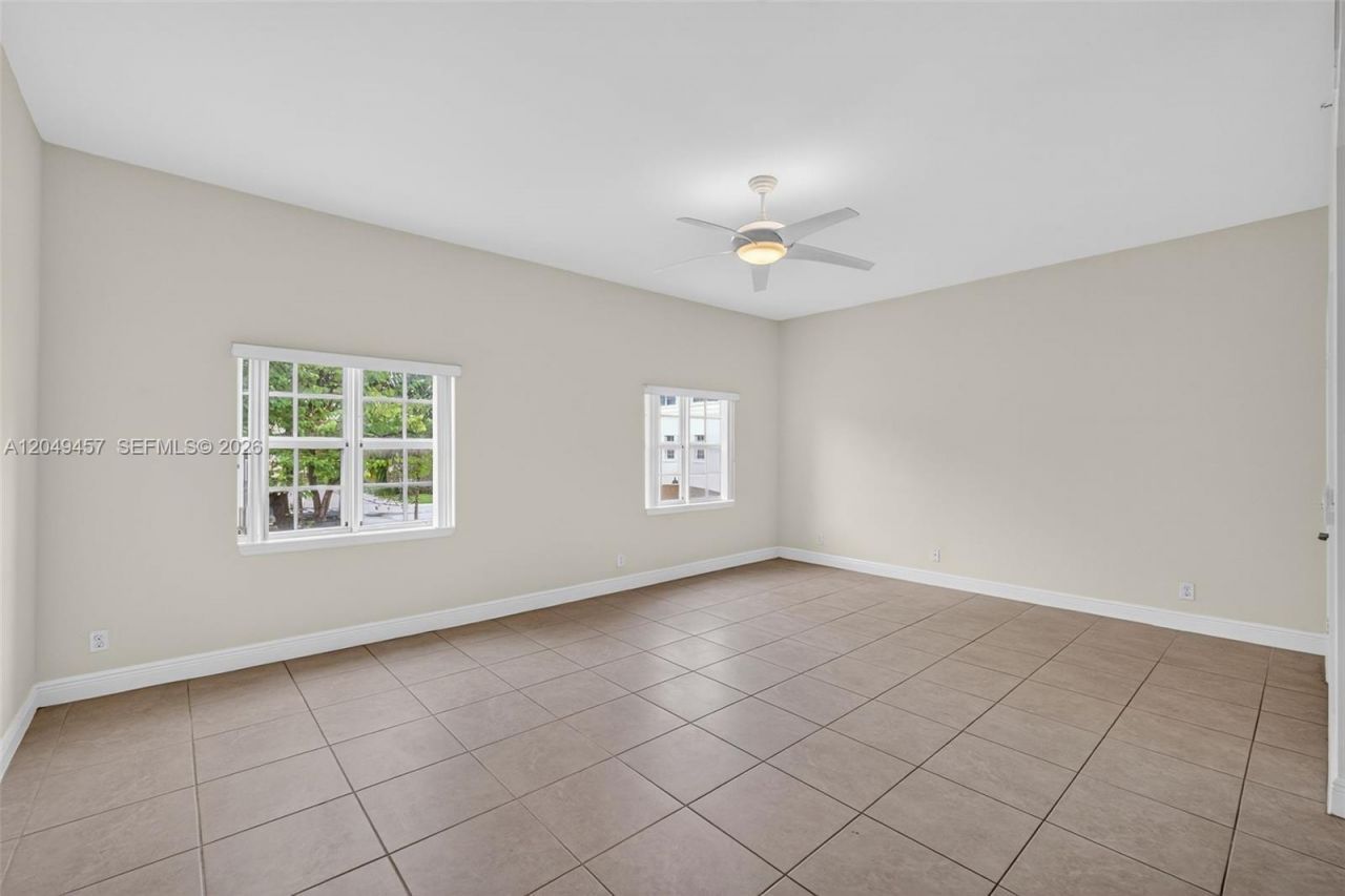 704 SW 1st Ave , Pompano Beach, FL 33060 Photo
