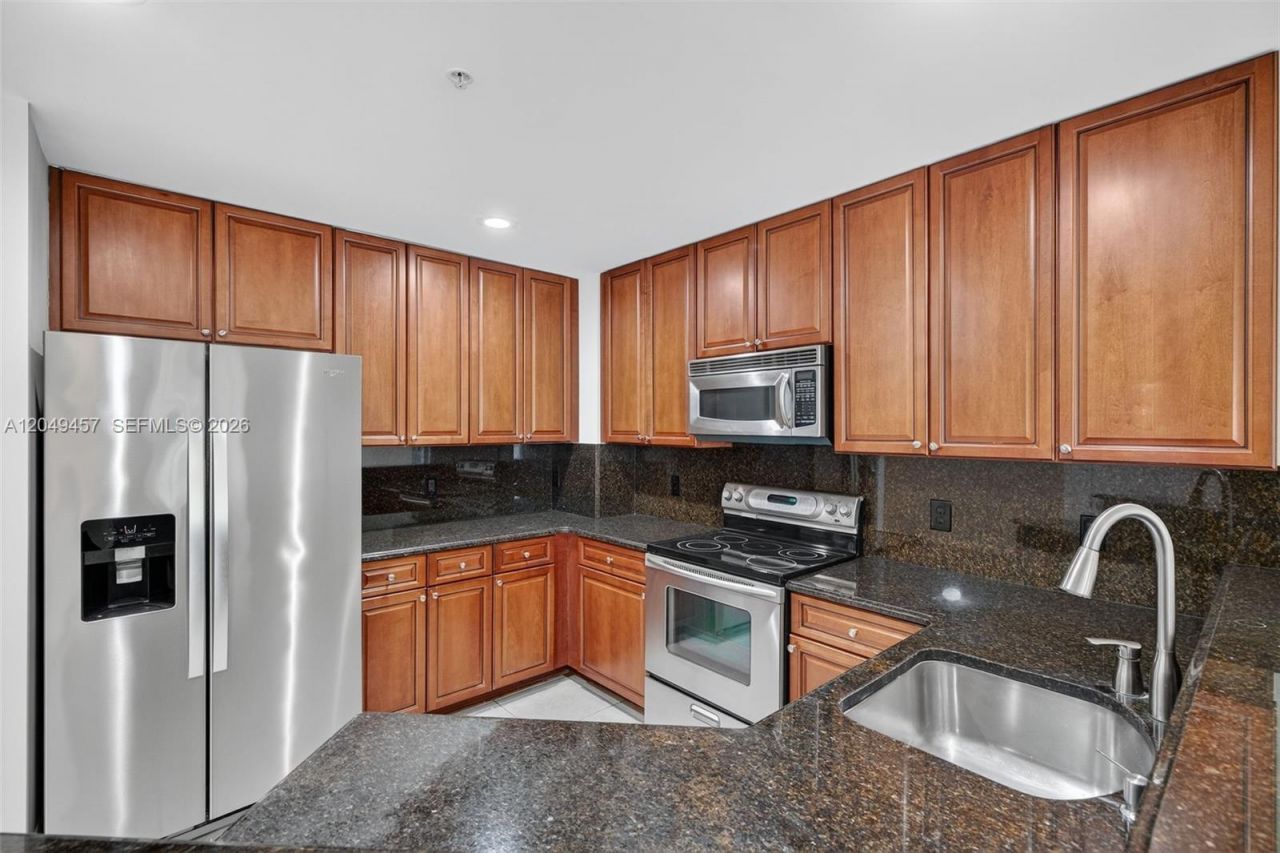 704 SW 1st Ave , Pompano Beach, FL 33060 Photo