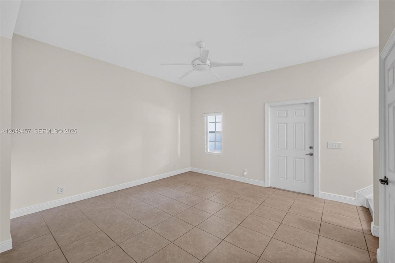 704 SW 1st Ave , Pompano Beach, FL 33060 Photo