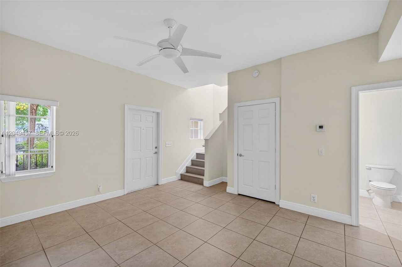704 SW 1st Ave , Pompano Beach, FL 33060 Photo