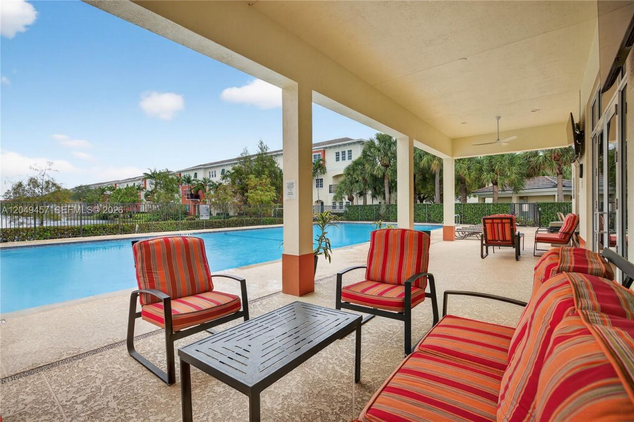 704 SW 1st Ave , Pompano Beach, FL 33060 Photo
