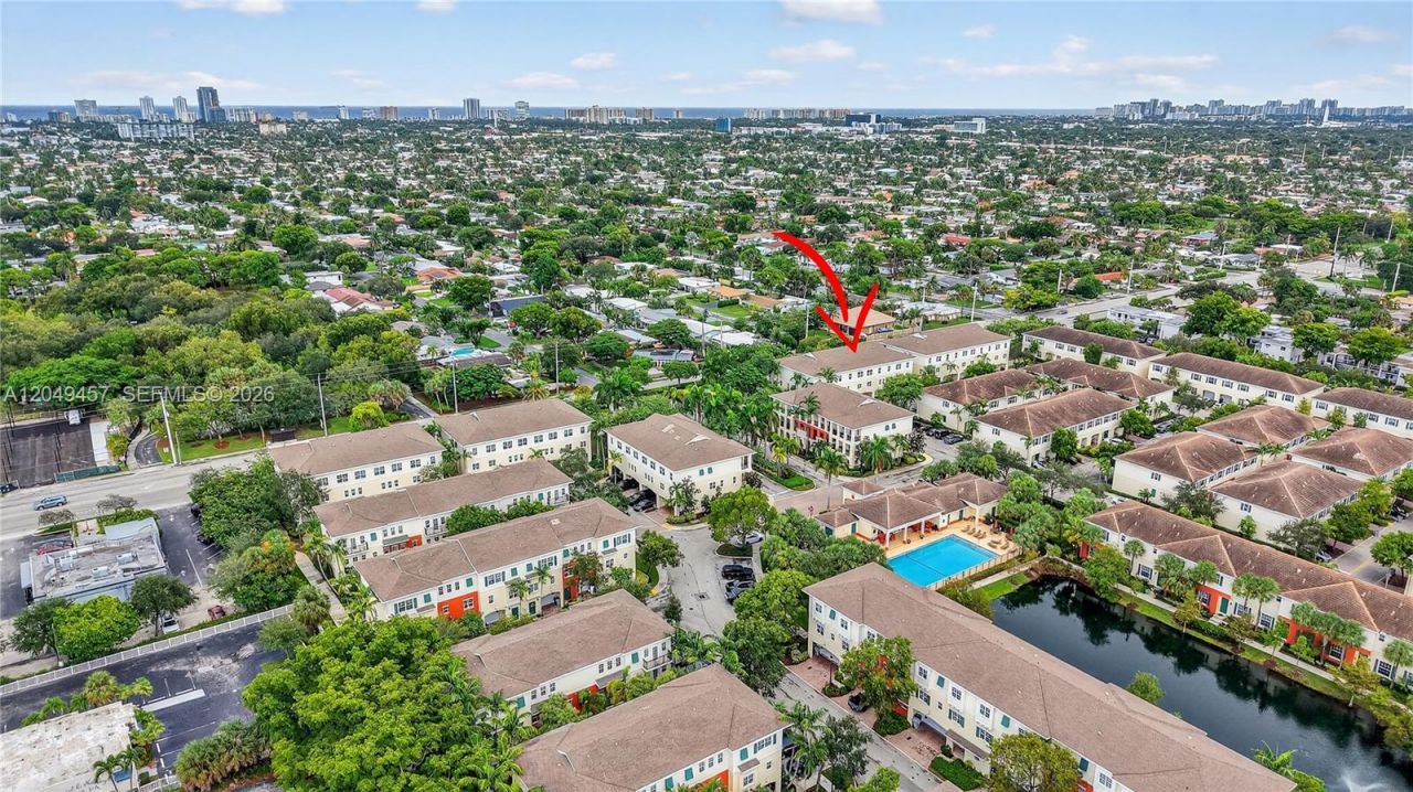 704 SW 1st Ave , Pompano Beach, FL 33060 Photo