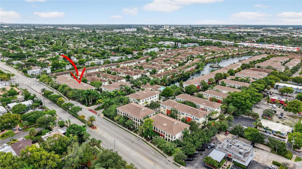 704 SW 1st Ave , Pompano Beach, FL 33060 Photo