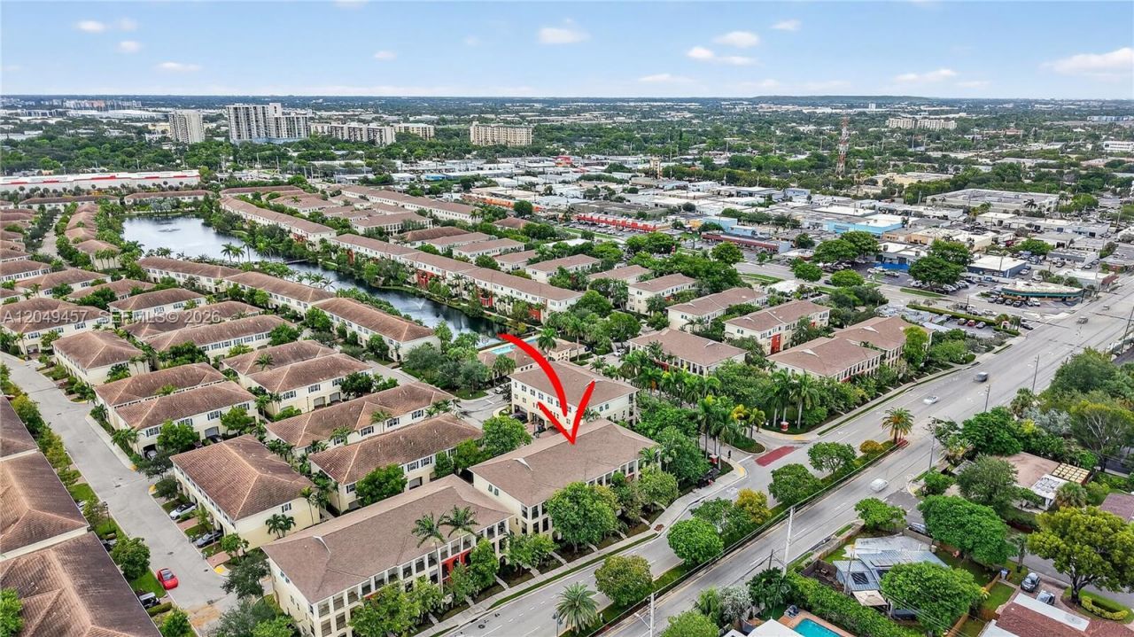 704 SW 1st Ave , Pompano Beach, FL 33060 Photo