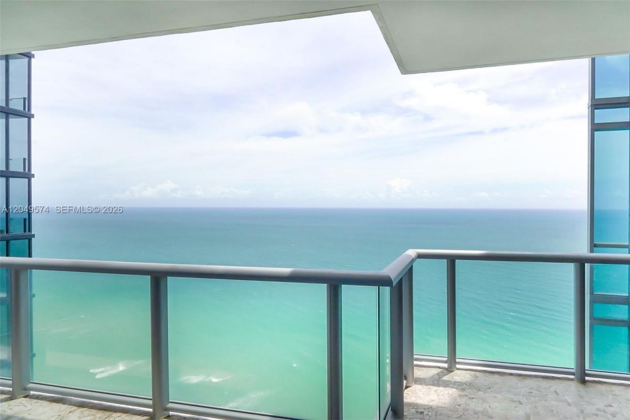 17121 Collins Ave , Unit 4208, Sunny Isles Beach, FL 33160 Photo