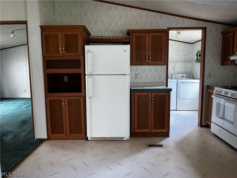 9964 Township Road 301, Millersburg, OH 44654 Photo 20