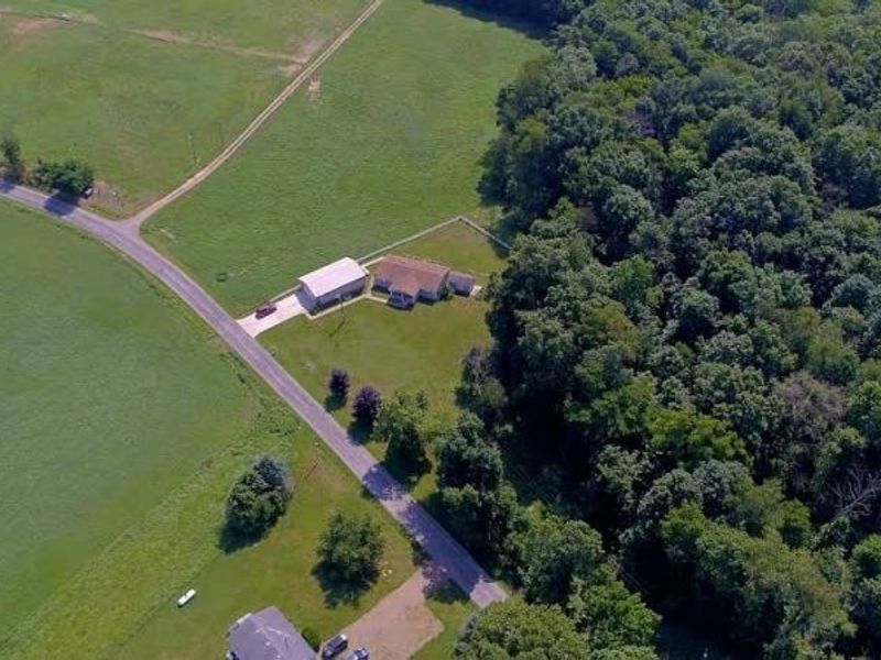 9964 Township Road 301, Millersburg, OH 44654 Photo 35