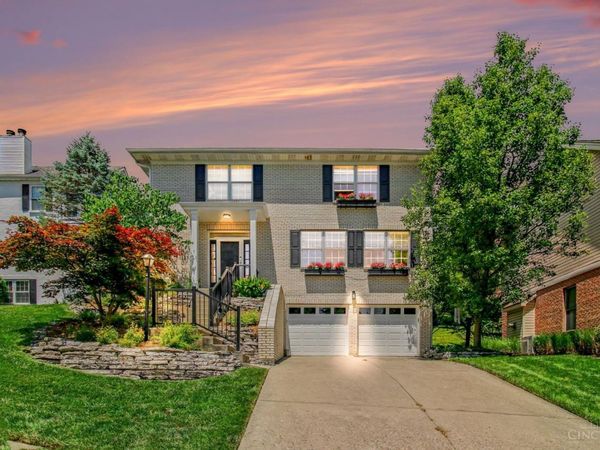 3076 Spencerhill Lane, Cincinnati, OH 45226
