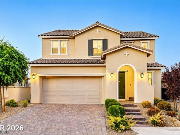 426 Port Reggio Street, Las Vegas, NV 89138