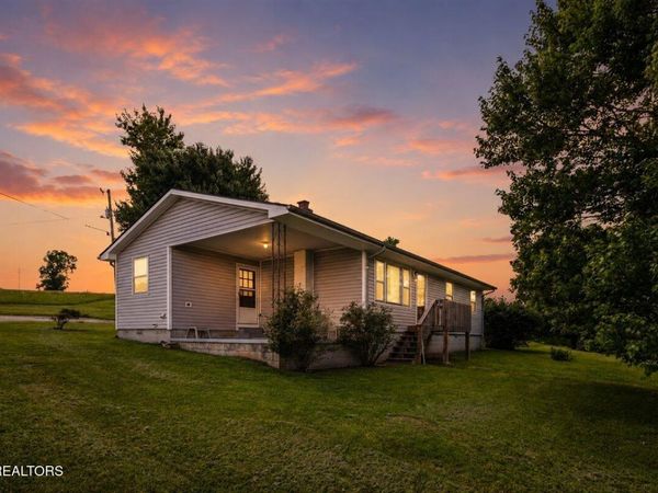 3824 Demory Rd, LaFollette, TN 37766