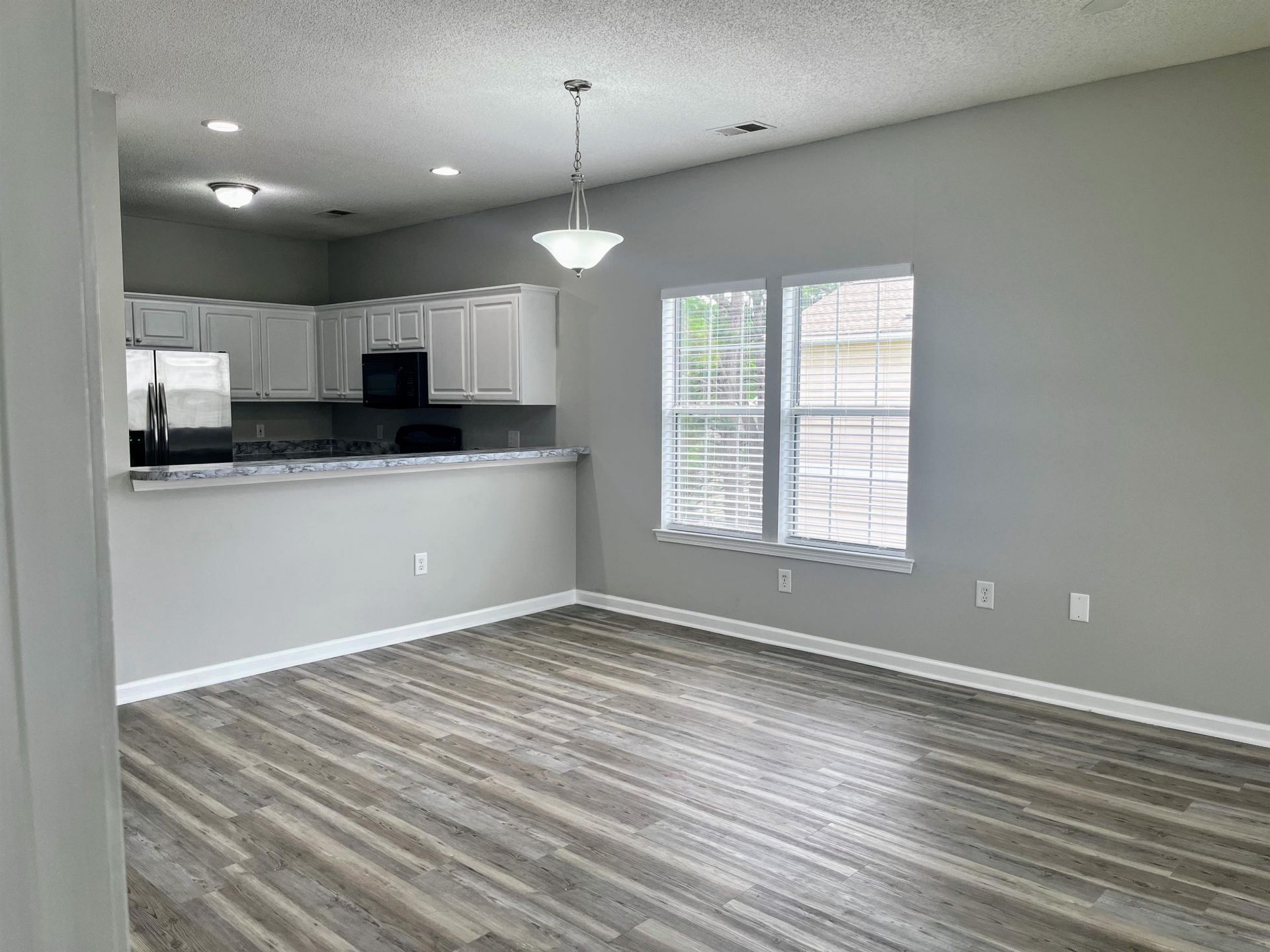 2498 Coastline Ct.  Photo 13