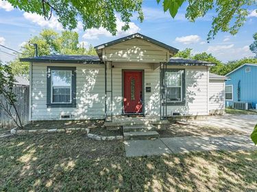 3012 Hunter Street, Fort Worth, TX 76112