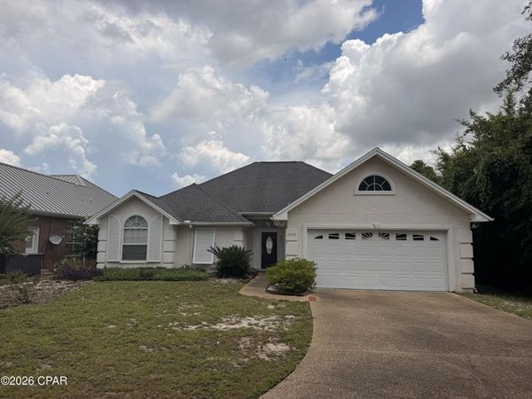 2516 Country Club Drive , Lynn Haven, FL 32444