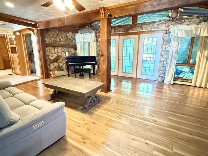 46605 Main Street, Jacobsburg, OH 43933 Photo 12