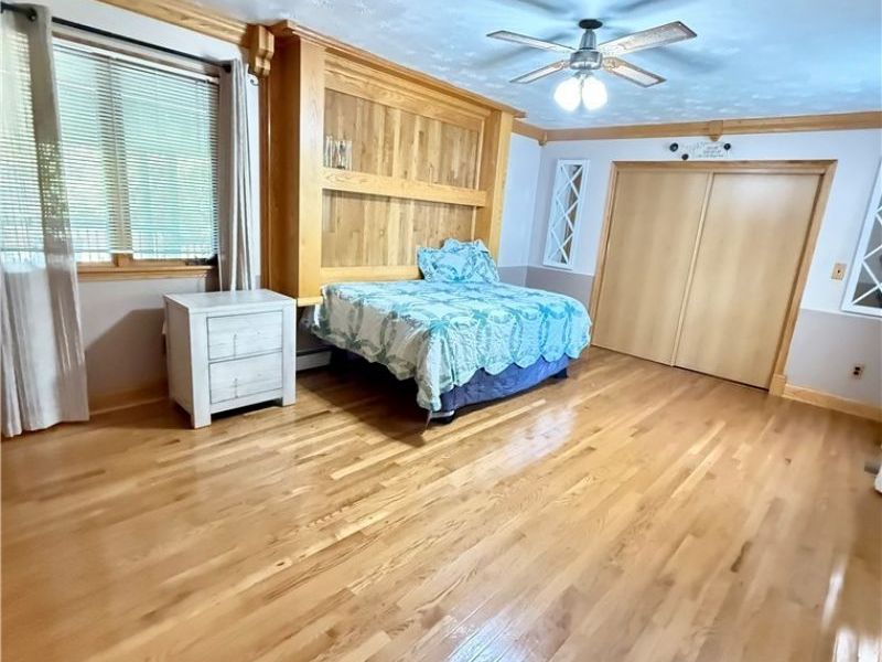 46605 Main Street, Jacobsburg, OH 43933 Photo 22