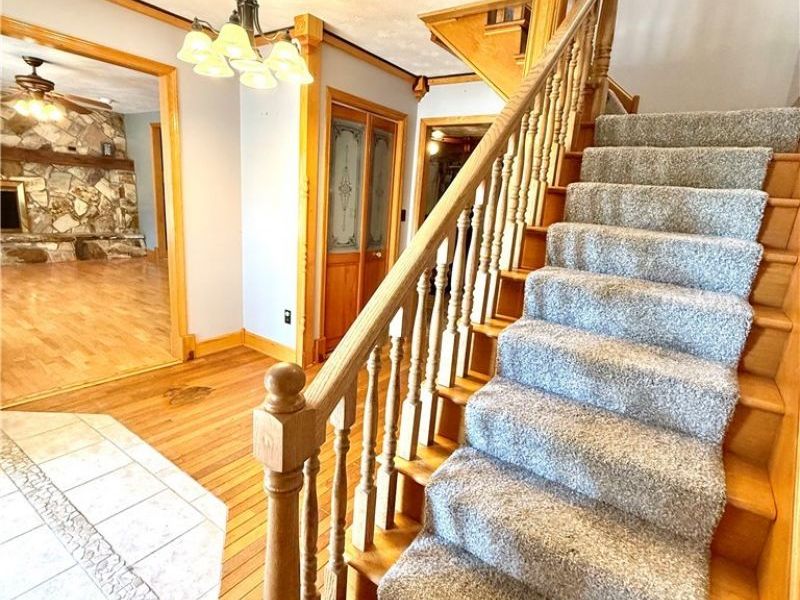 46605 Main Street, Jacobsburg, OH 43933 Photo 27