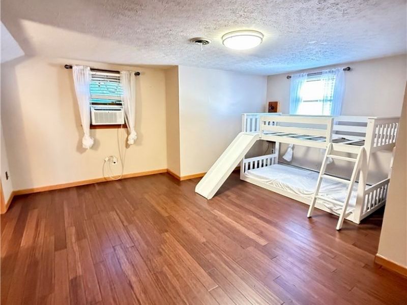 46605 Main Street, Jacobsburg, OH 43933 Photo 30