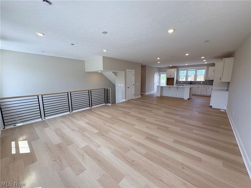 27385 Averi Lane, Orange, OH 44122 Photo 5