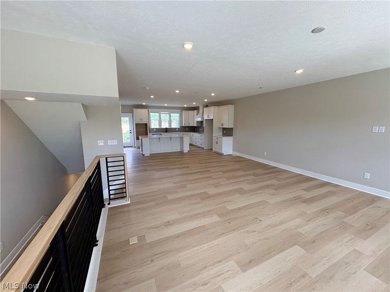 27385 Averi Lane, Orange, OH 44122 Photo 6