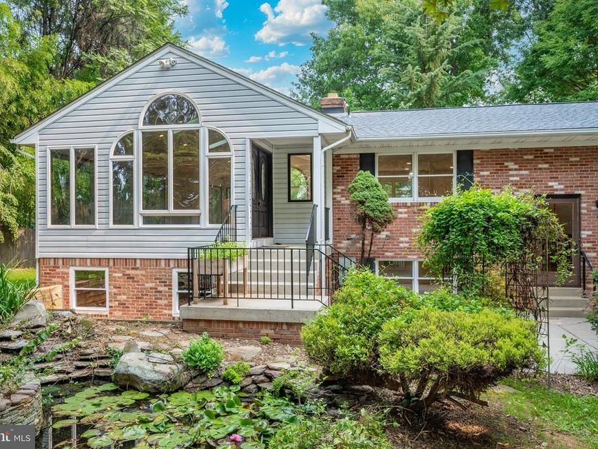 13715 Lewisdale Road, Clarksburg, MD 20871 Main Photo