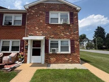 403 MARKET AVENUE, WAYNESBORO, VA 22980