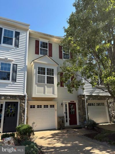 3847 Watkins Mill Drive, Alexandria, VA 22304 Main Photo