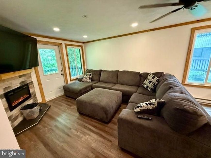 143 Valley Point Deer Run Lane E, Unit 1128, Claysburg, PA 16625 Main Photo