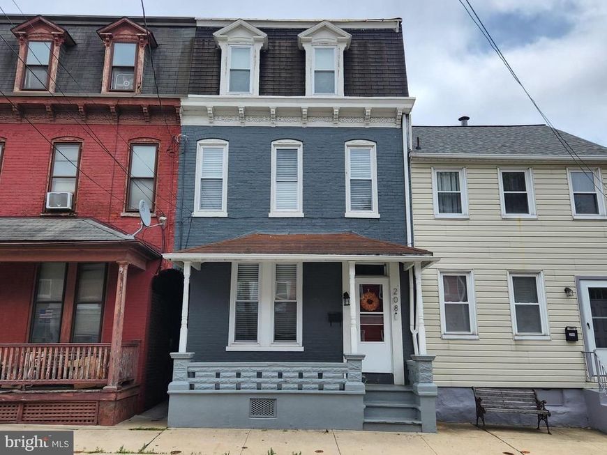 208 Perry Street, Columbia, PA 17512 Main Photo