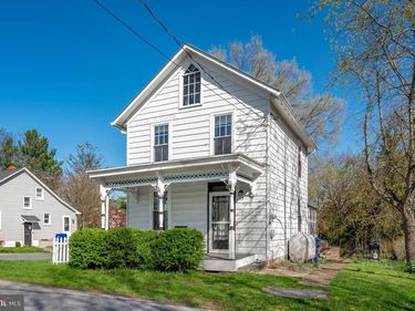 30 TILLIE TOWN ROAD, BIGLERVILLE, PA 17307