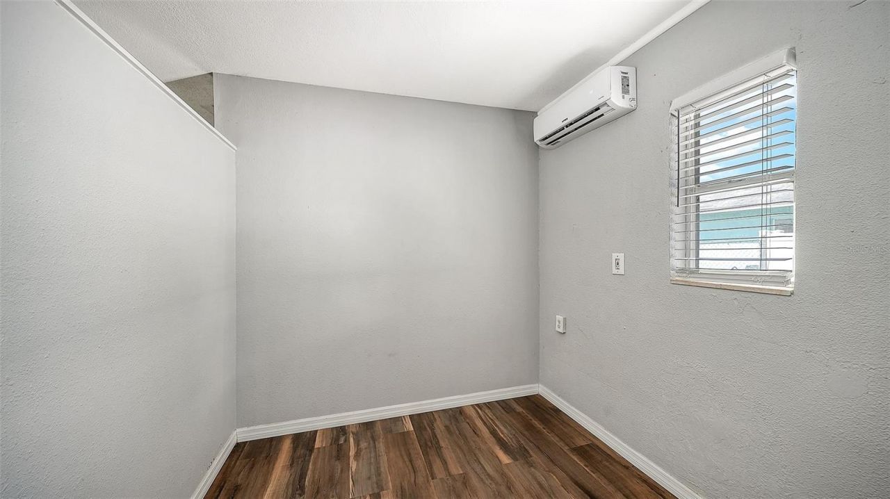 1004 27th Avenue W, Bradenton, FL 34205 Photo