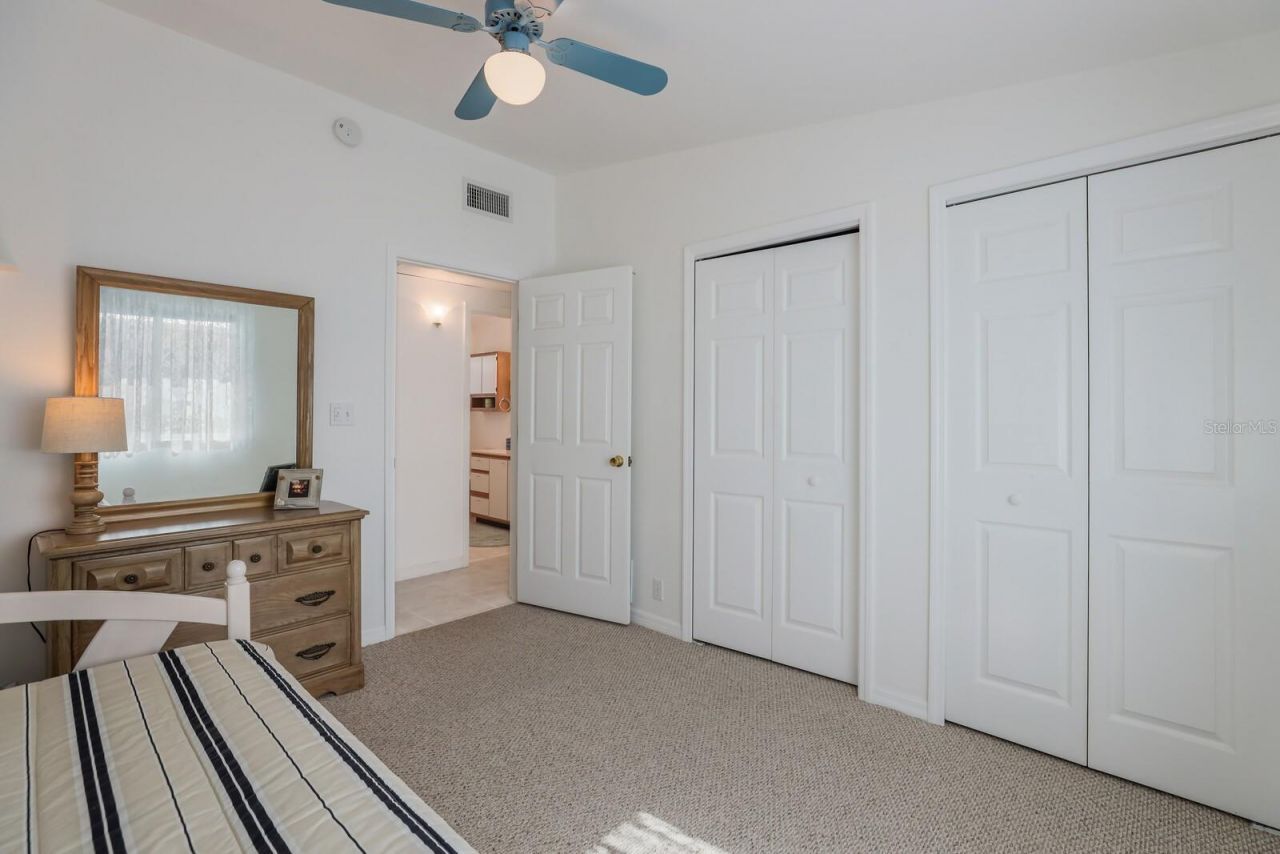2804 Avenue C, Holmes Beach, FL 34217 Photo