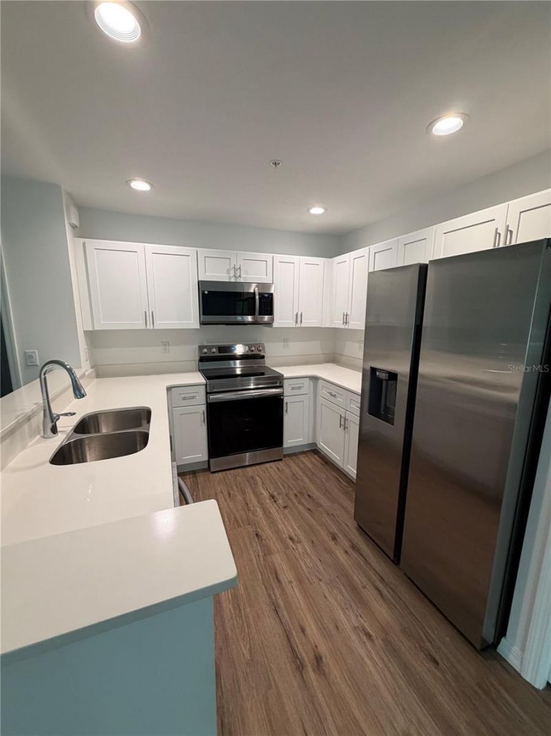 2577 6th Avenue Drive E, Bradenton, FL 34208 Photo