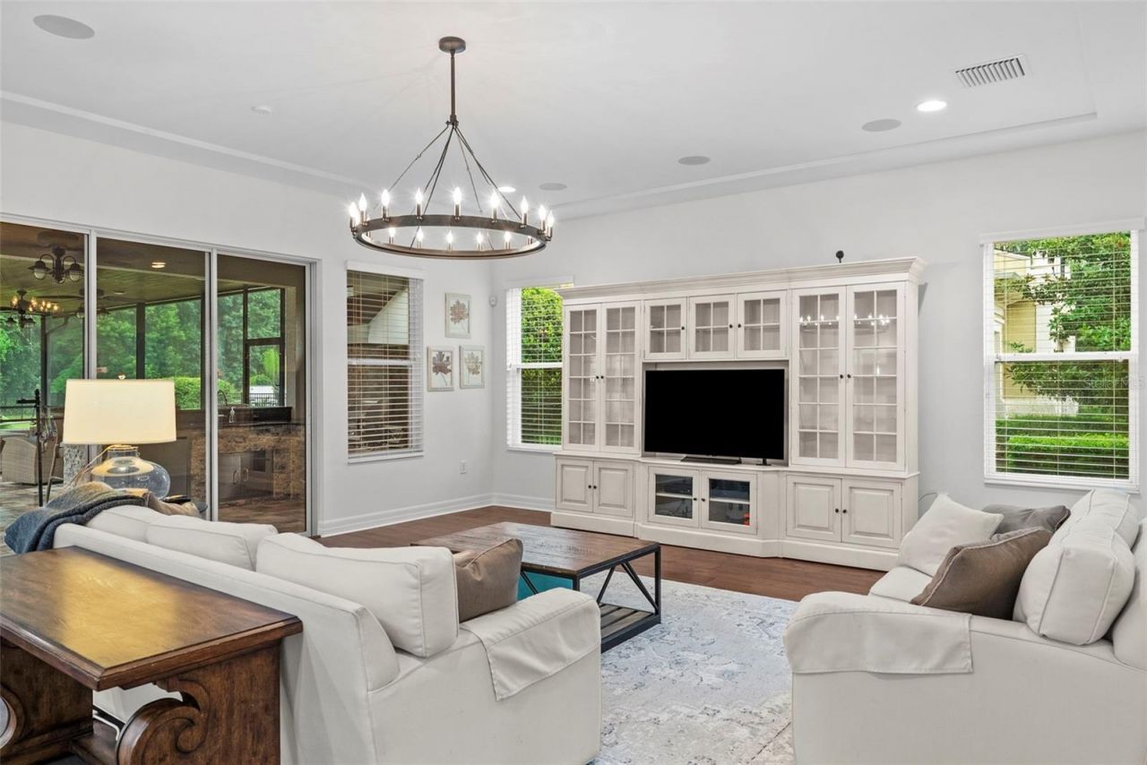 2608 Meadow Grange Lane, Lutz, FL 33559 Photo
