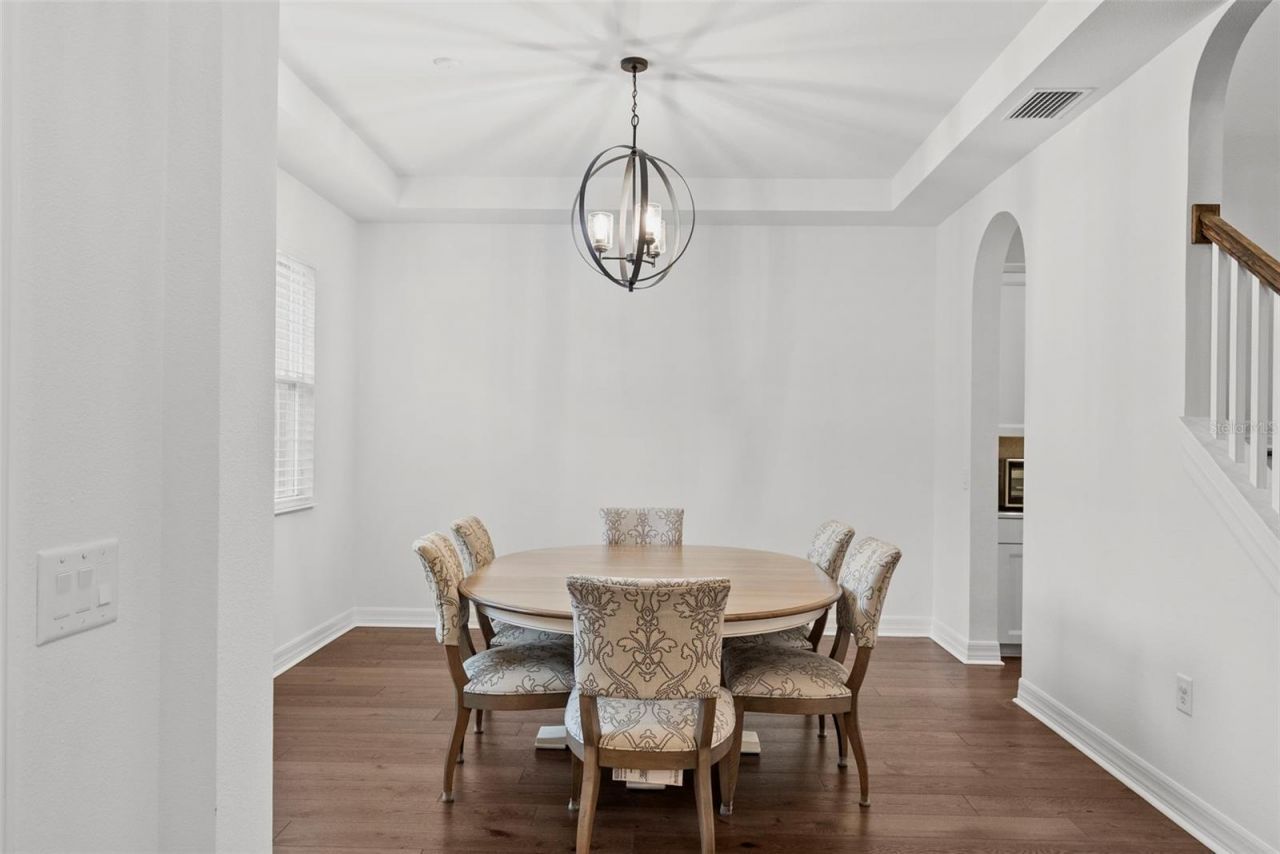 2608 Meadow Grange Lane, Lutz, FL 33559 Photo
