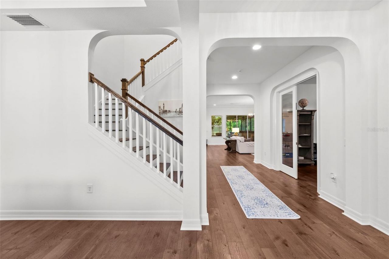 2608 Meadow Grange Lane, Lutz, FL 33559 Photo