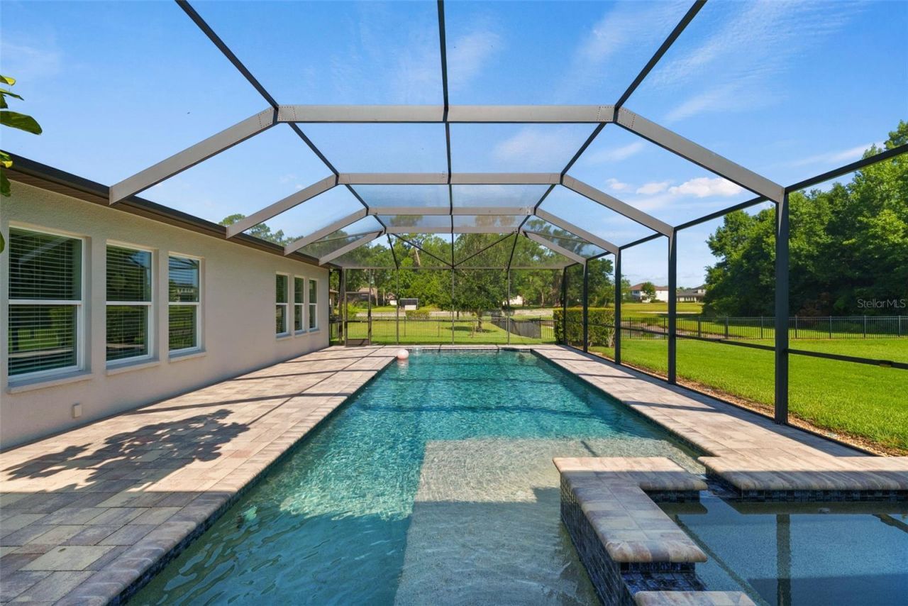 2608 Meadow Grange Lane, Lutz, FL 33559 Photo