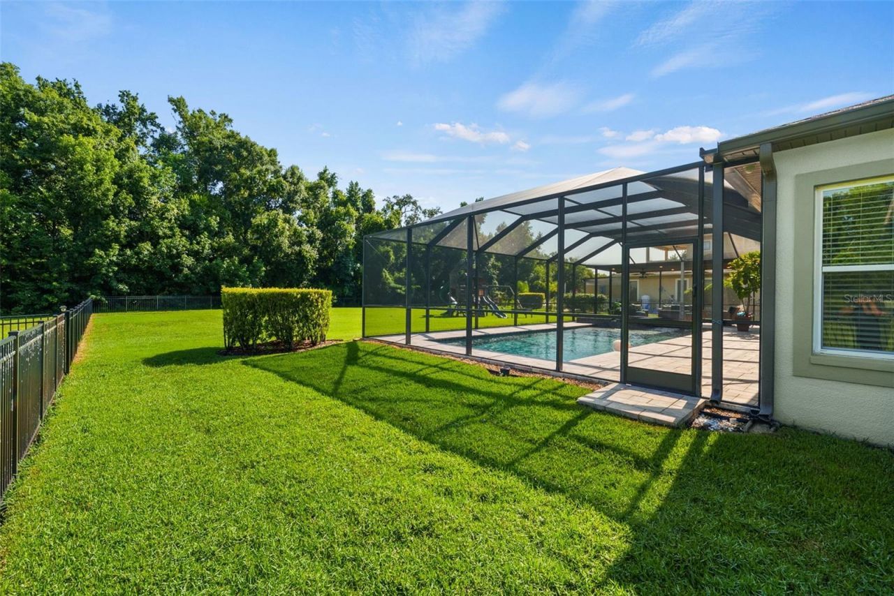 2608 Meadow Grange Lane, Lutz, FL 33559 Photo