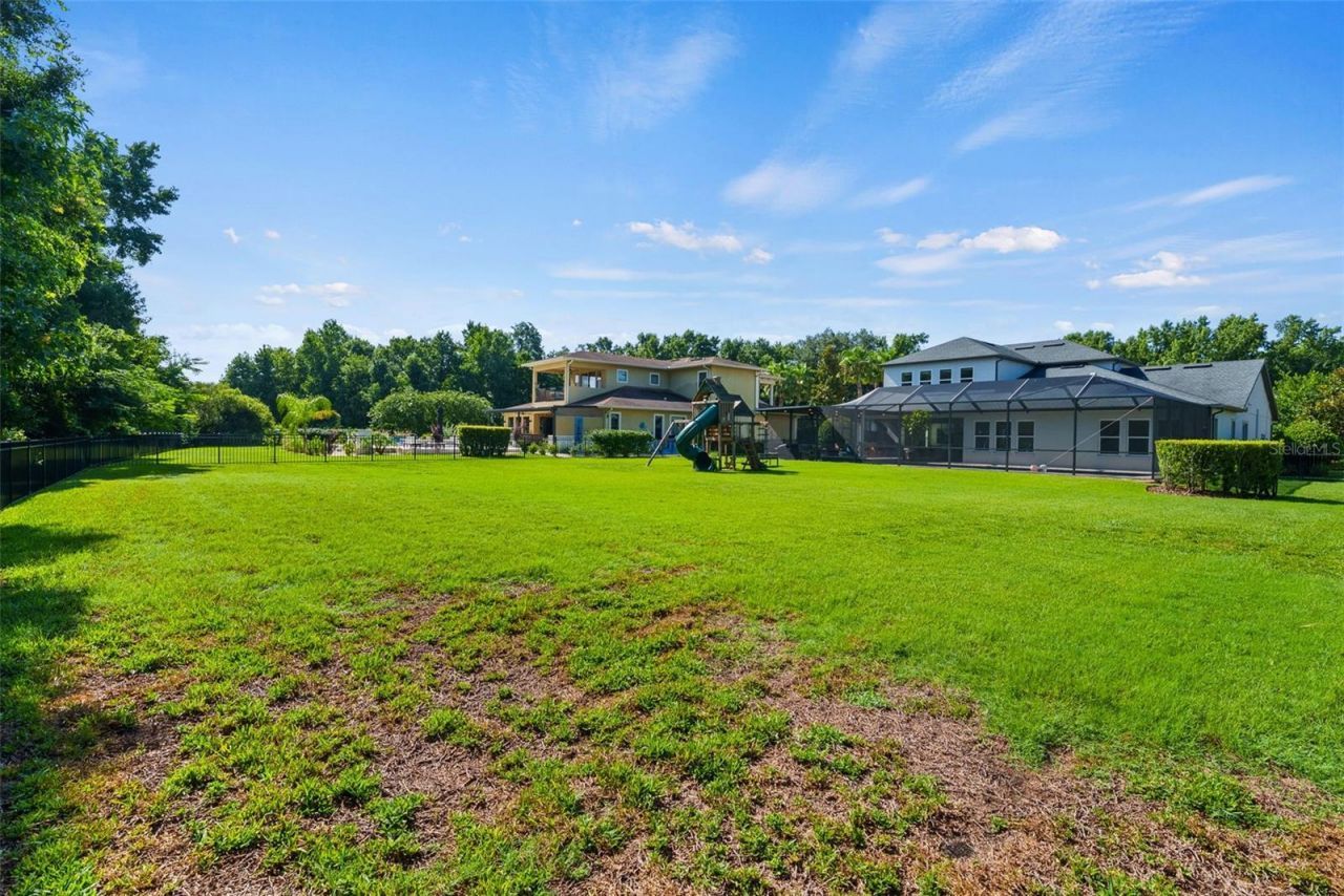 2608 Meadow Grange Lane, Lutz, FL 33559 Photo