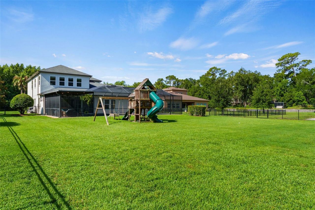 2608 Meadow Grange Lane, Lutz, FL 33559 Photo