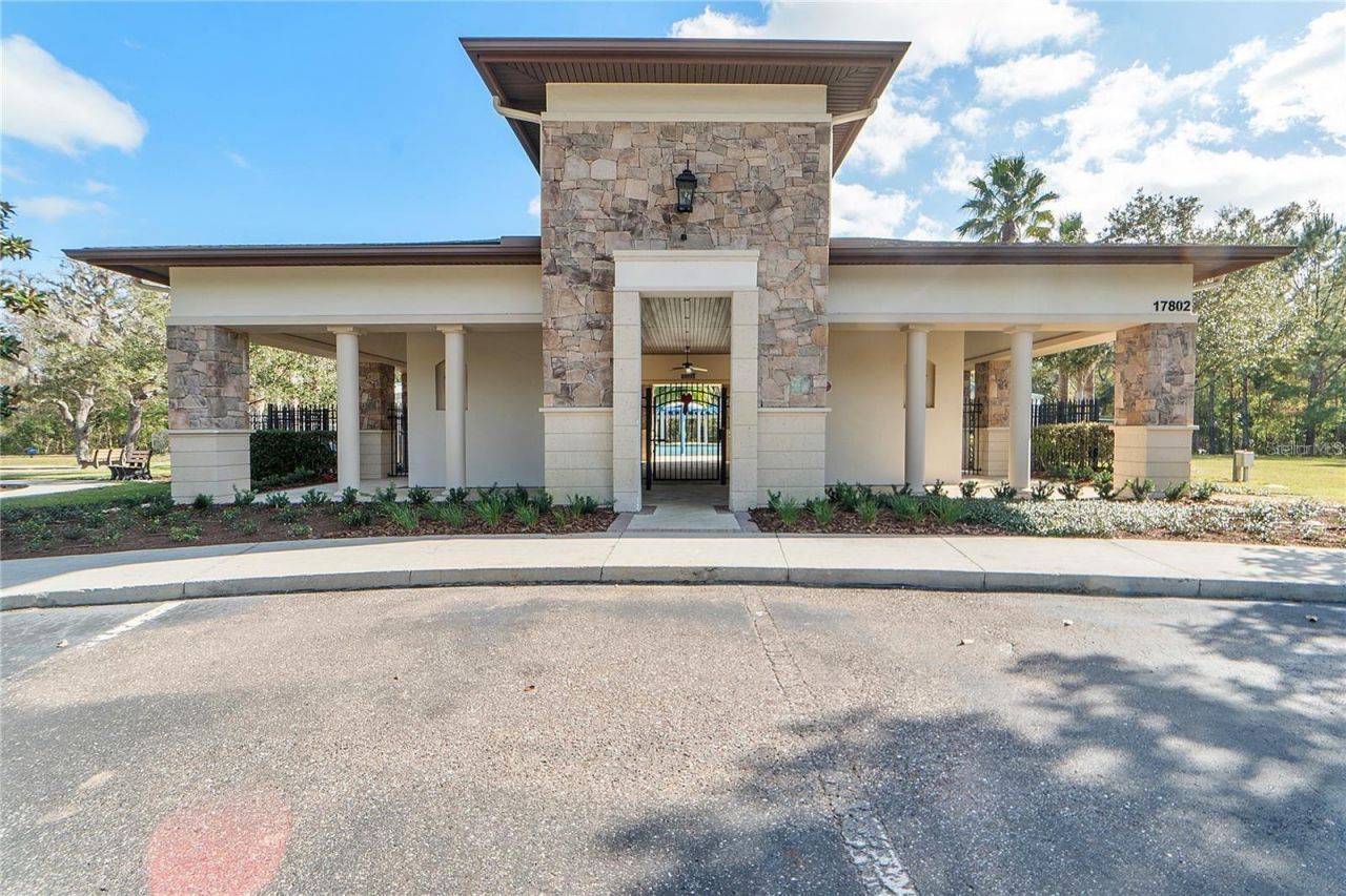 2608 Meadow Grange Lane, Lutz, FL 33559 Photo