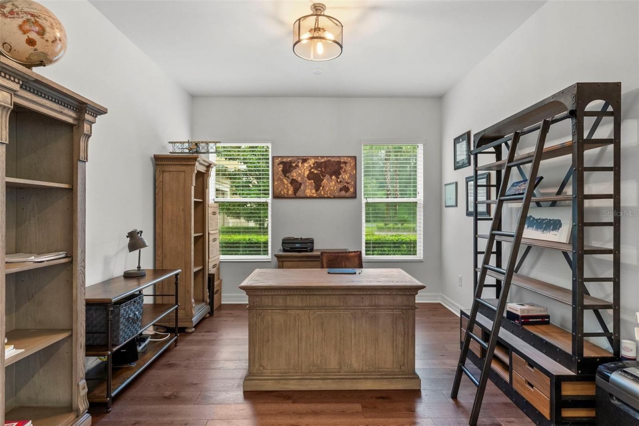 2608 Meadow Grange Lane, Lutz, FL 33559 Photo