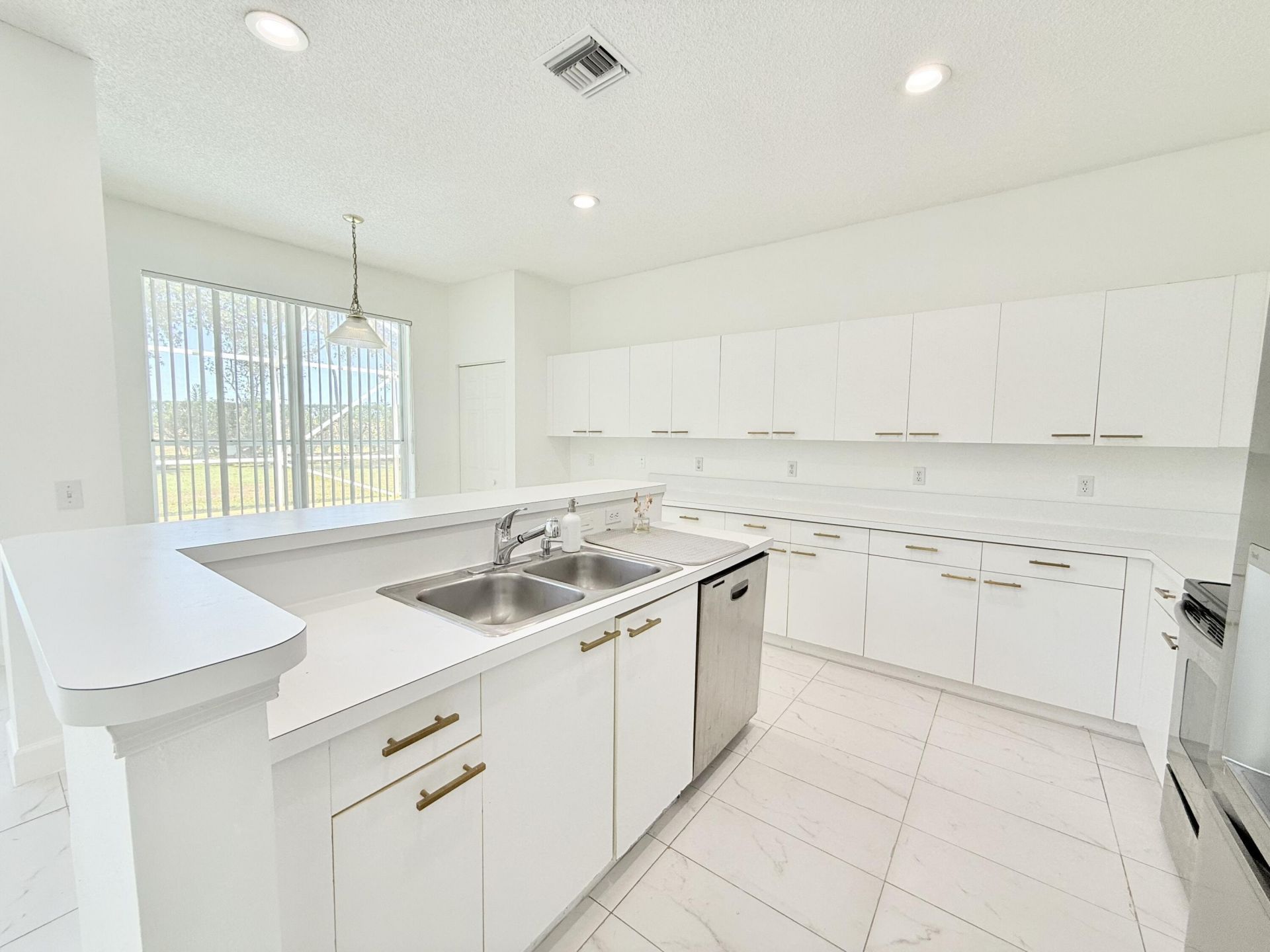 10875 Old Bridgeport Lane, Boca Raton, FL 33498 Photo