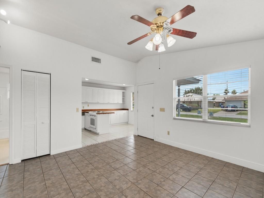 368 14th Place Sw, Vero Beach, FL 32962 Photo