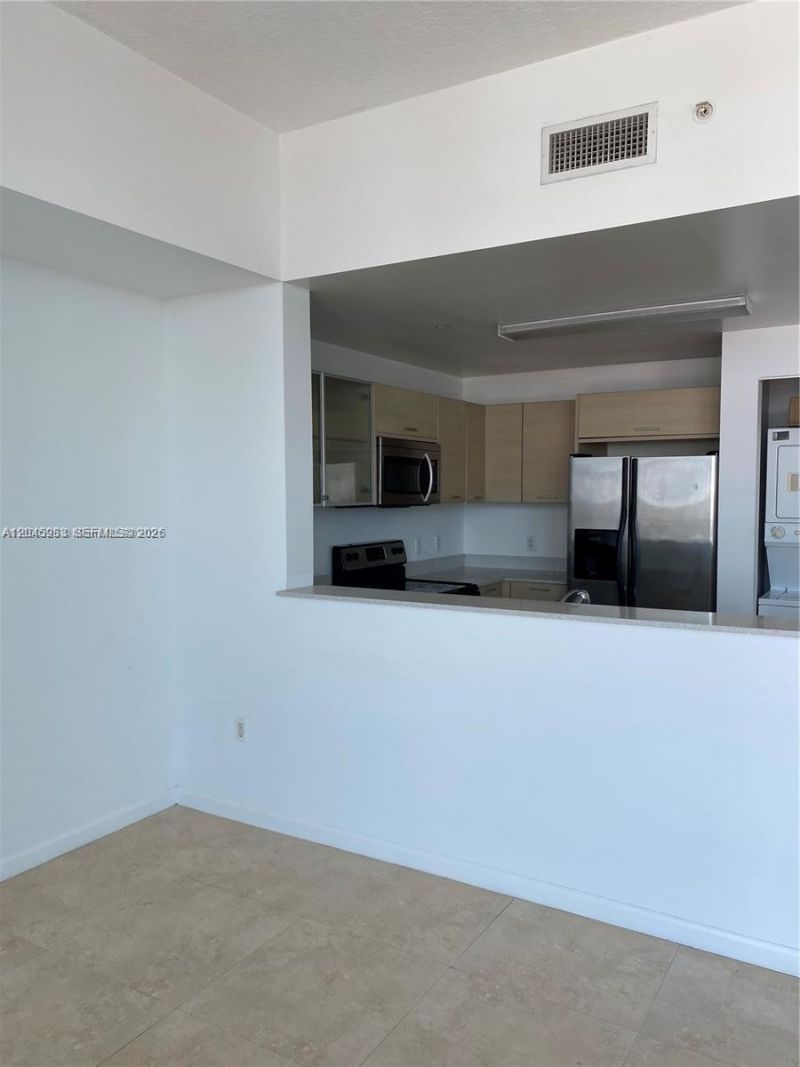 350 NE 24th St , Unit 813, Miami, FL 33137 Photo
